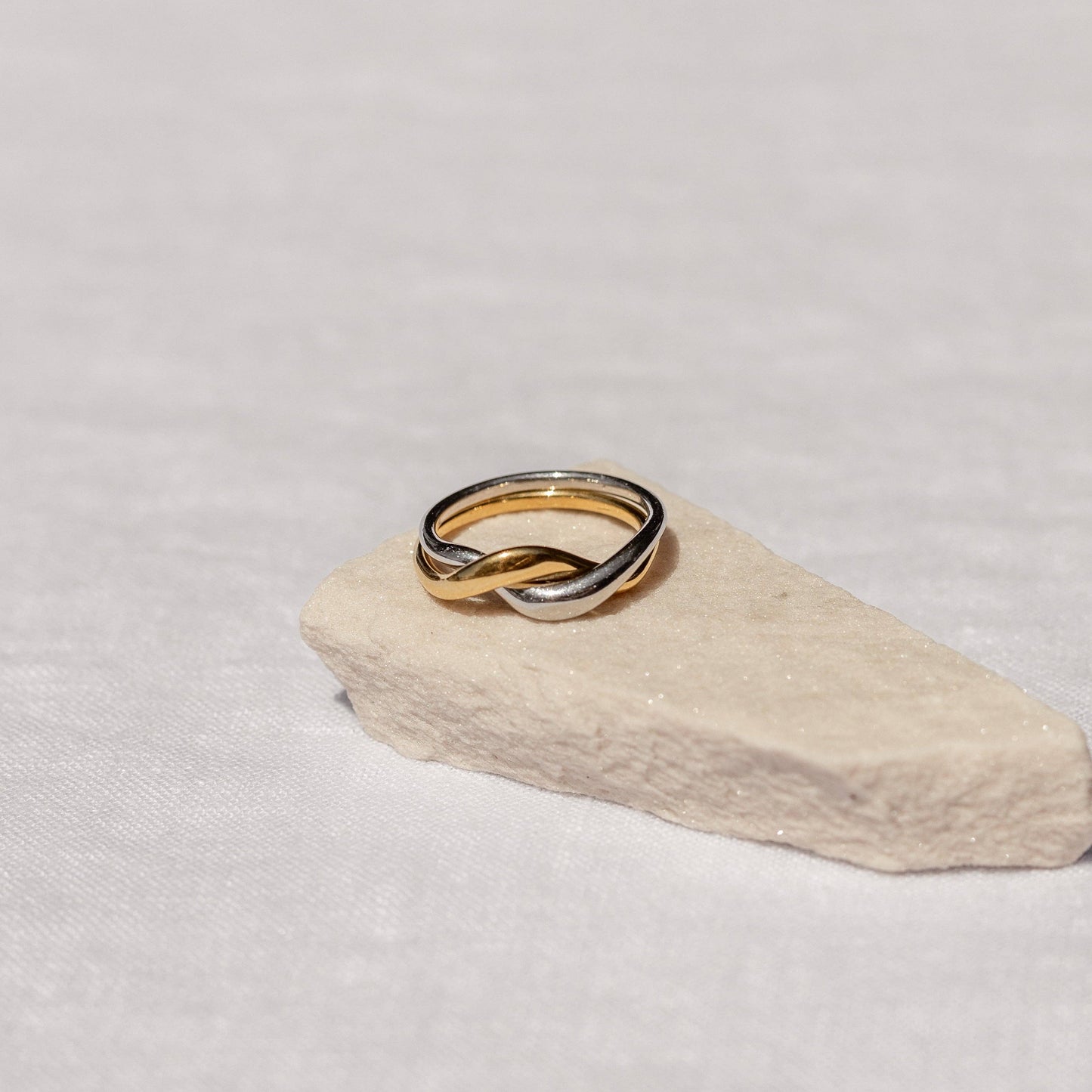 Intermix Ring