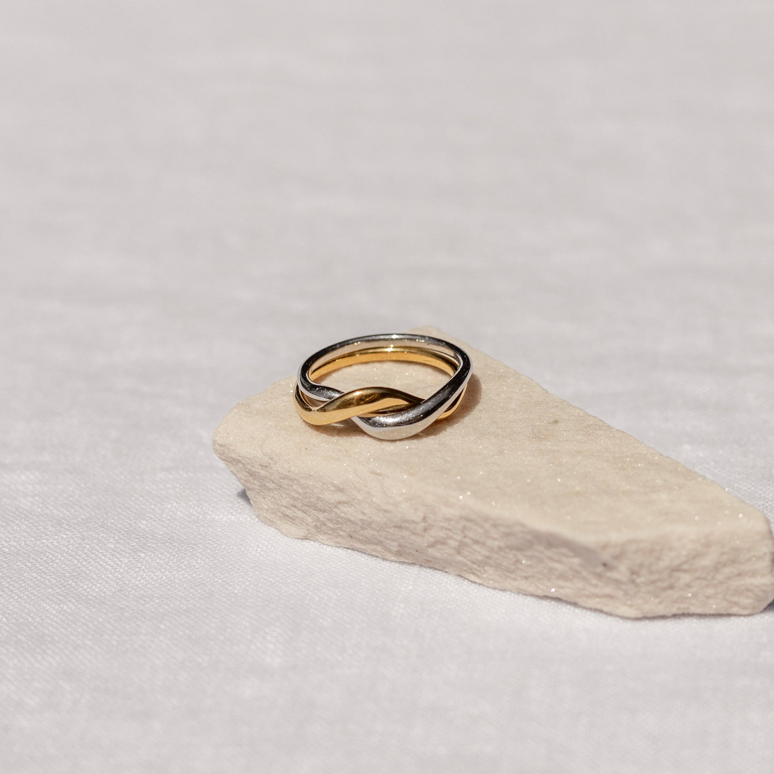 Intermix Ring