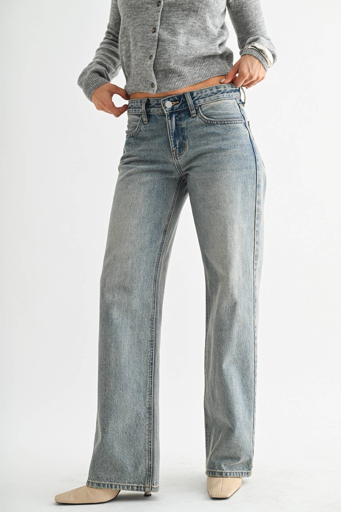 Tint Relaxed Straight Leg | JBD