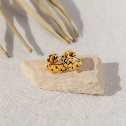 Lineage Hoops in Gold