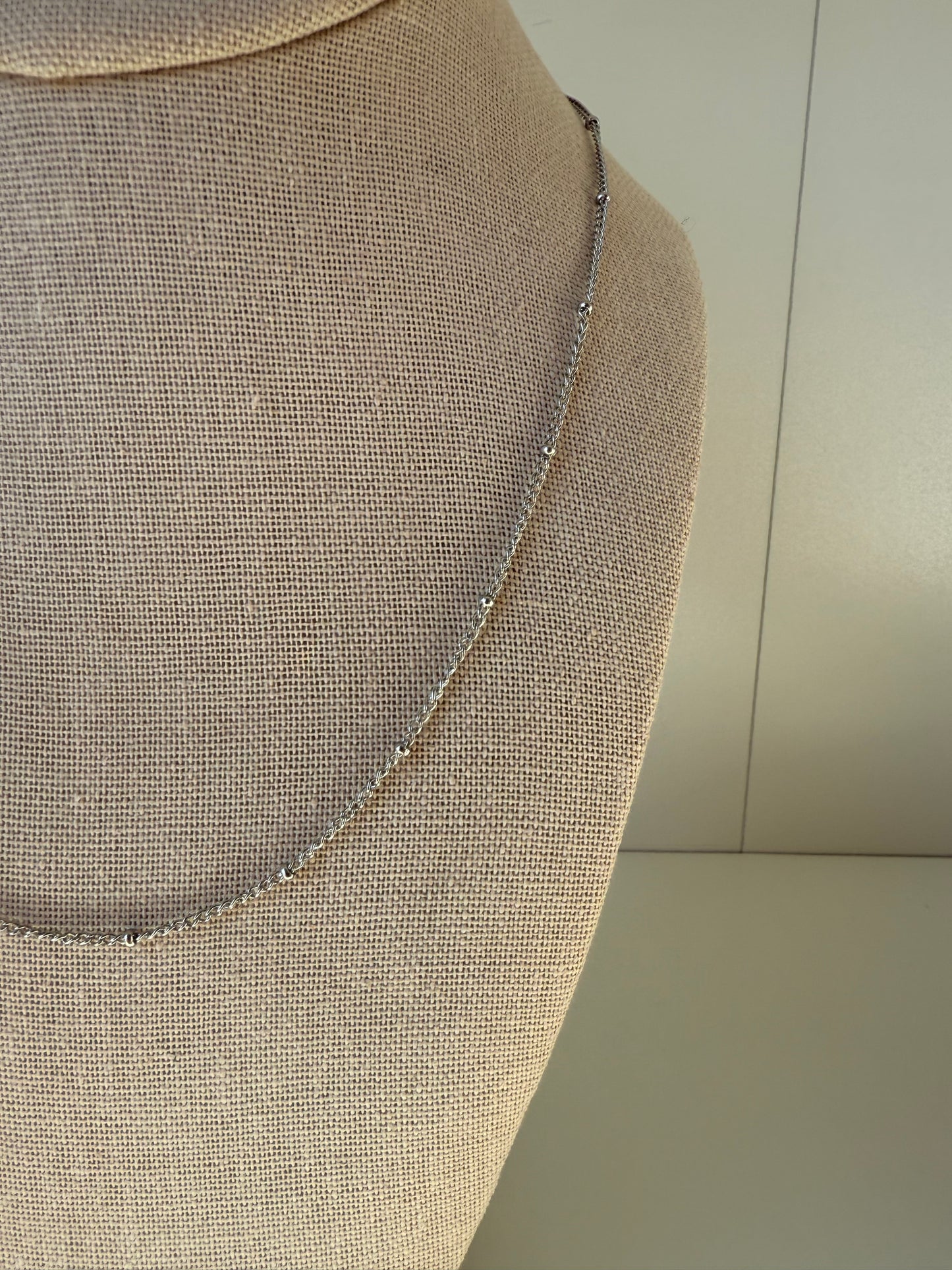 Satellite Necklace in Silver