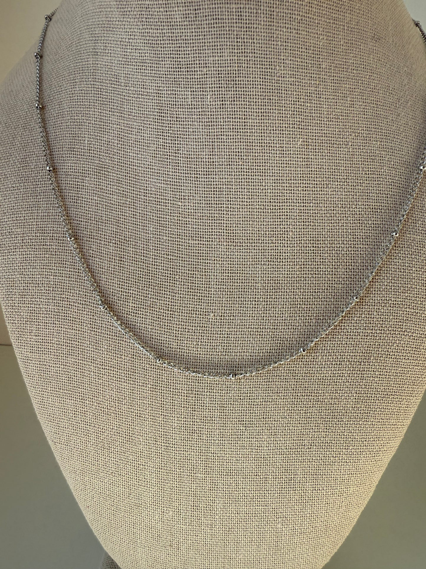 Satellite Necklace in Silver