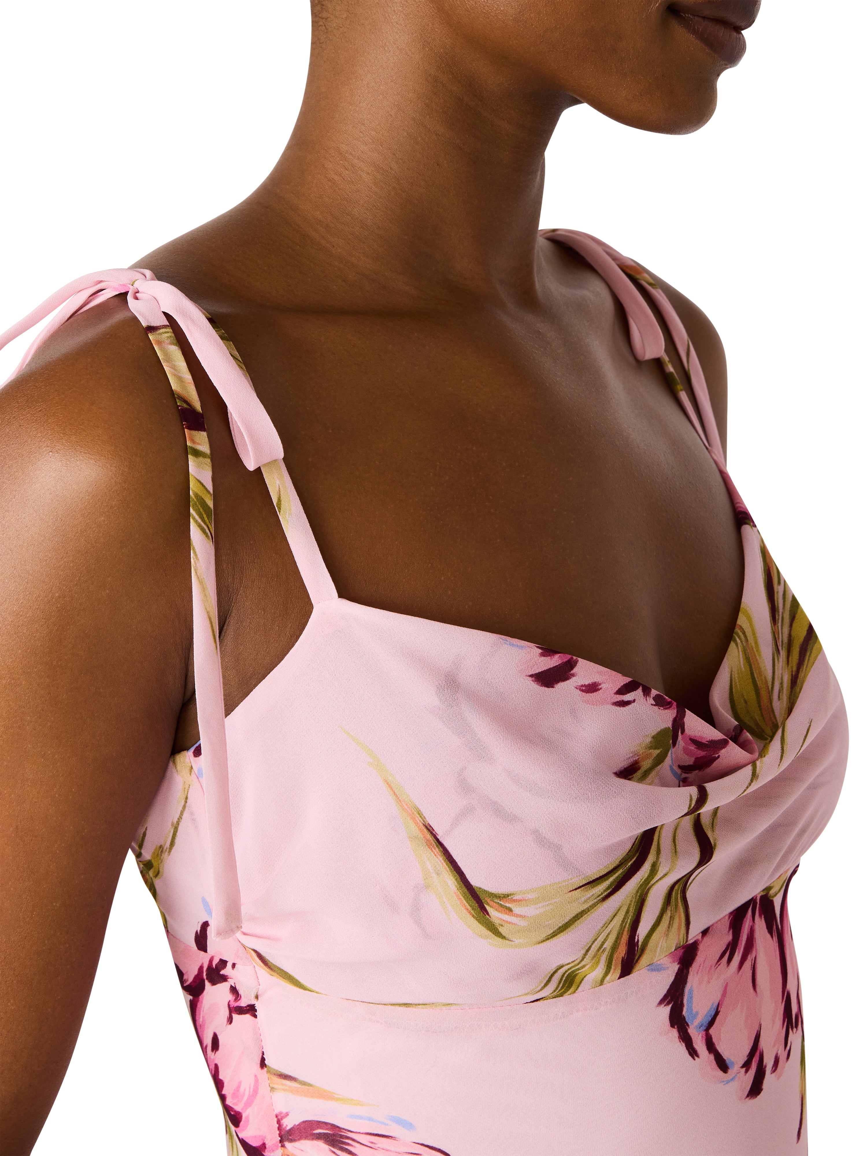 Jaila Dress in Rosette Pink