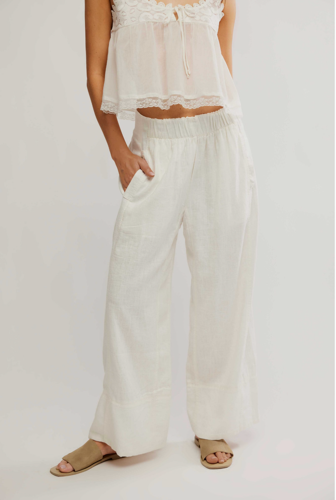 Day's End Linen Pull-On Pants in Clean Ivory