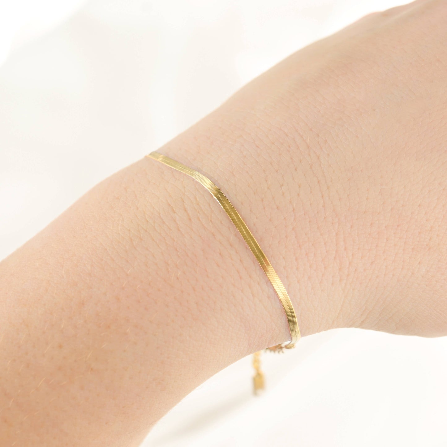Herringbone Bracelet in Gold