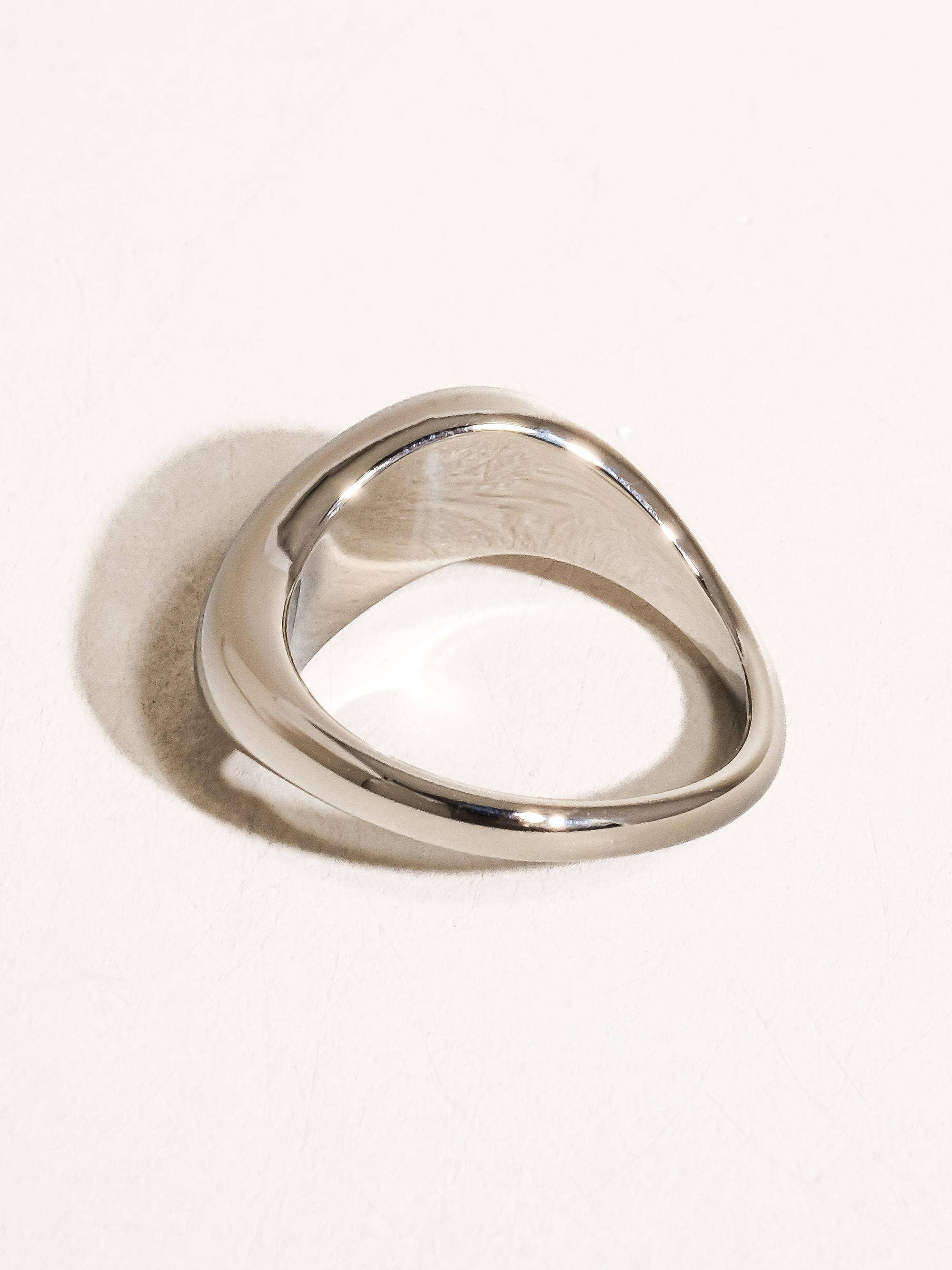 Wavy Band Ring in Silver