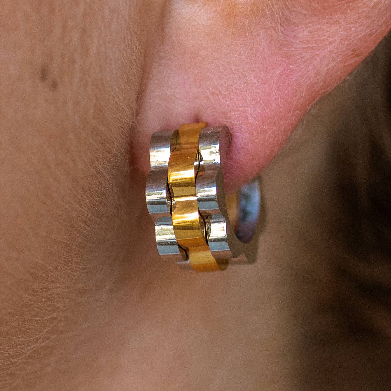 Lineage Hoops in Intermix