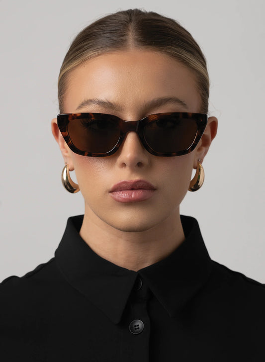 Nove Tortoiseshell | OTRA