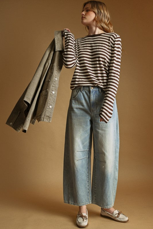 Light Wash Barrel Jeans