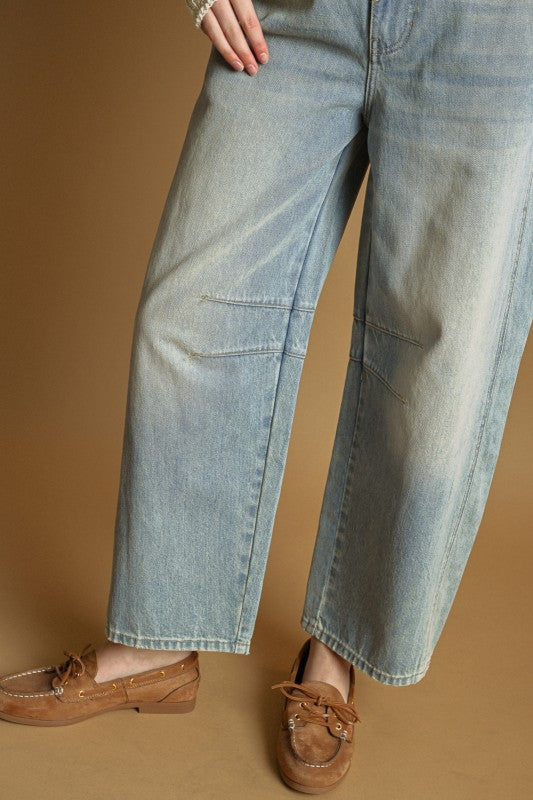 Light Wash Barrel Jeans