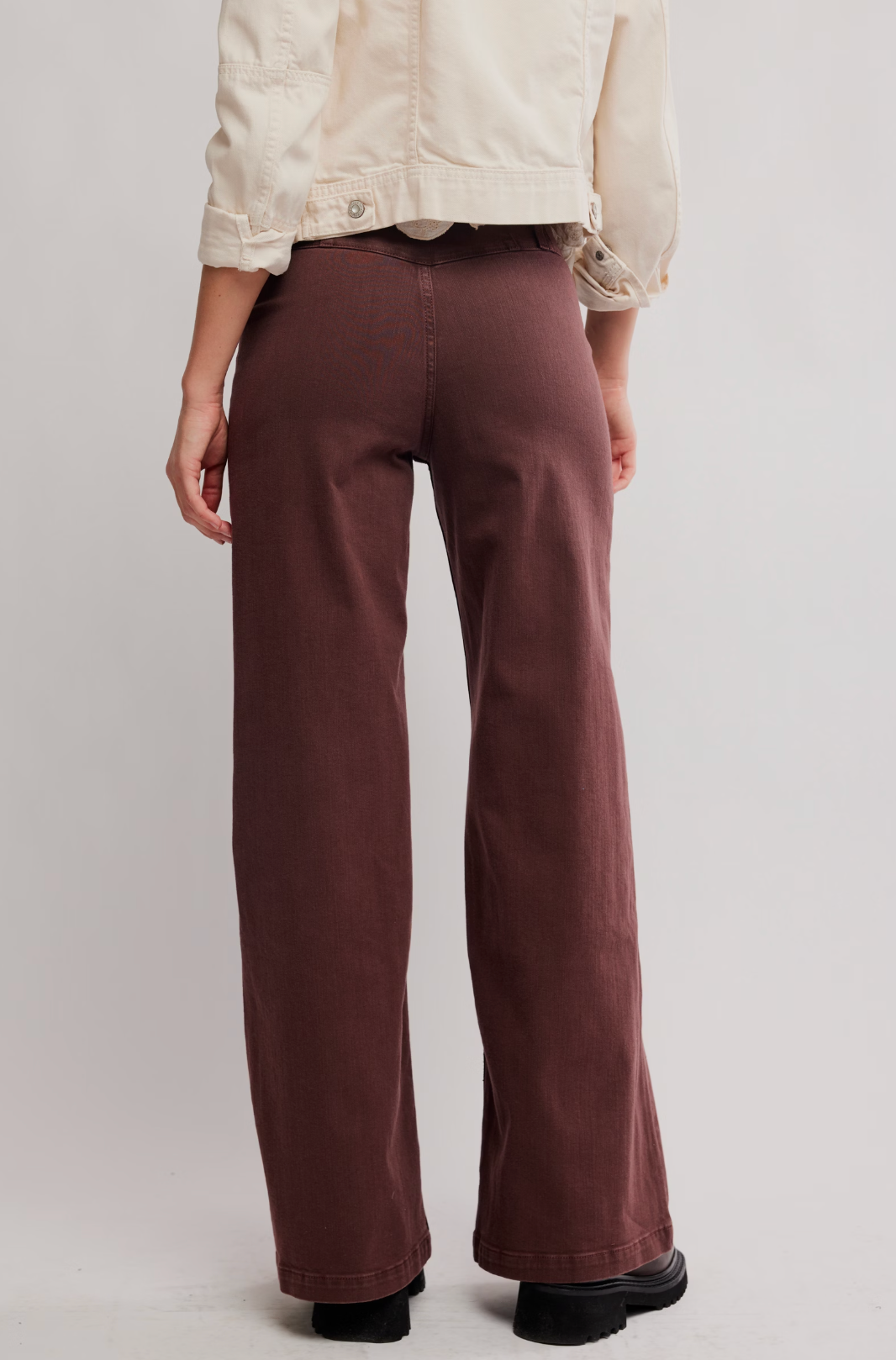 Libre Wide Leg in Rum Running