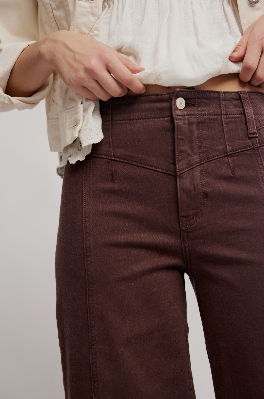 Libre Wide Leg in Rum Running