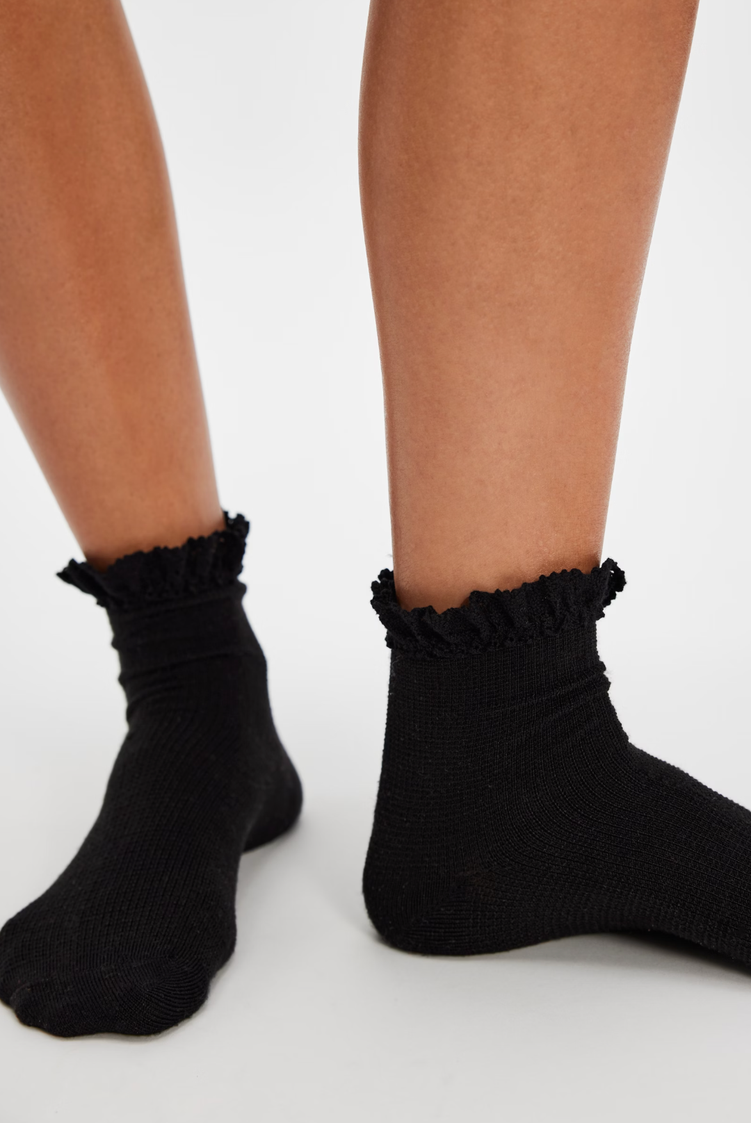 Beloved Waffle Knit Ankle Socks in Black