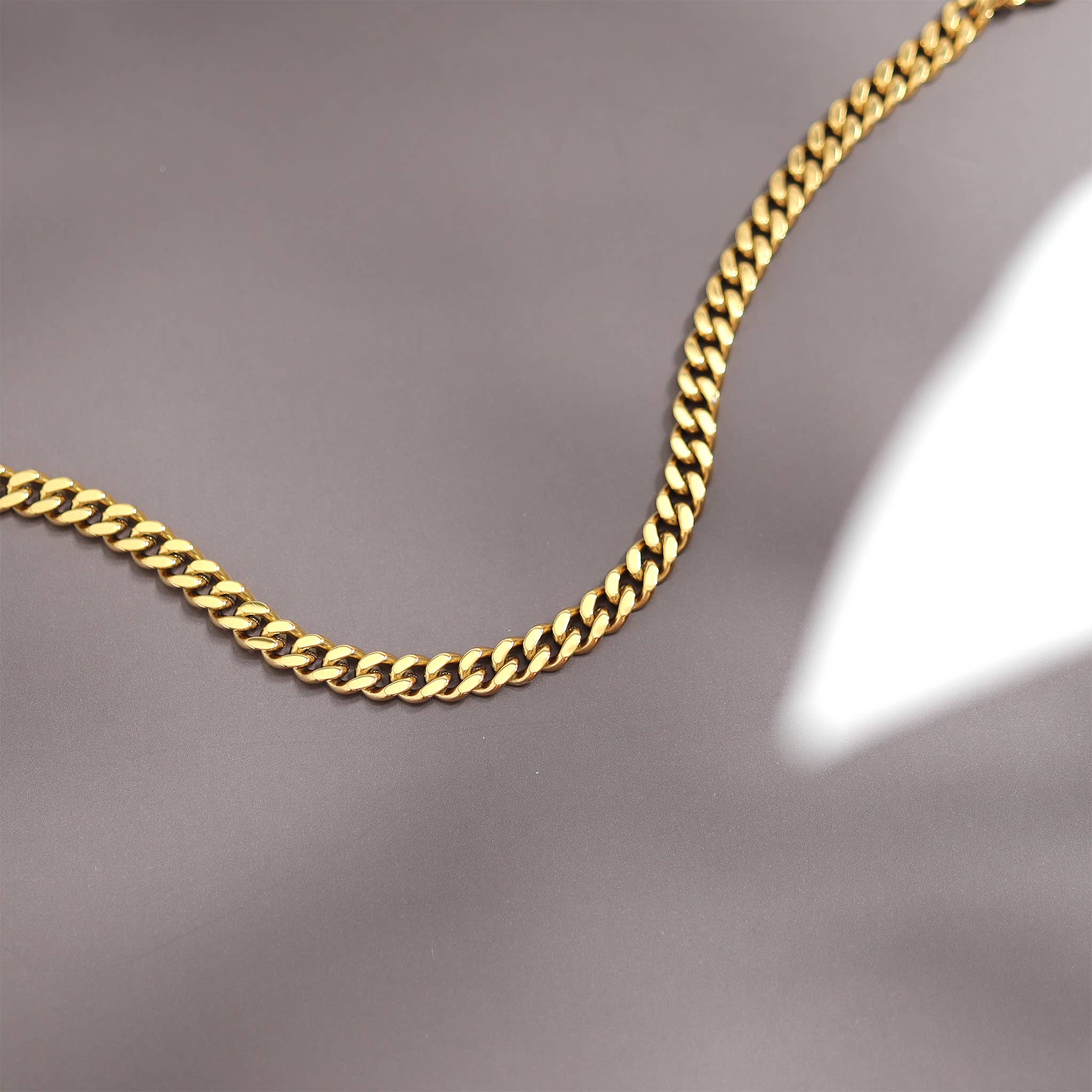 Diamond Cut Curb Chain Bracelet